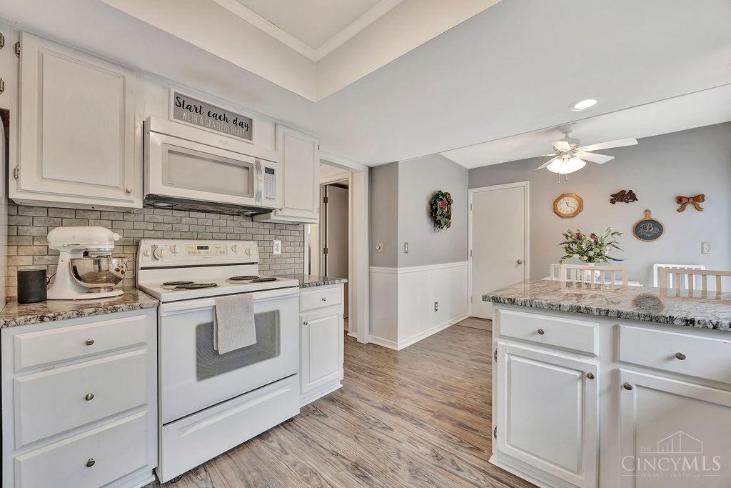 8337 Summerbridge Way, West Chester, Ohio image 15