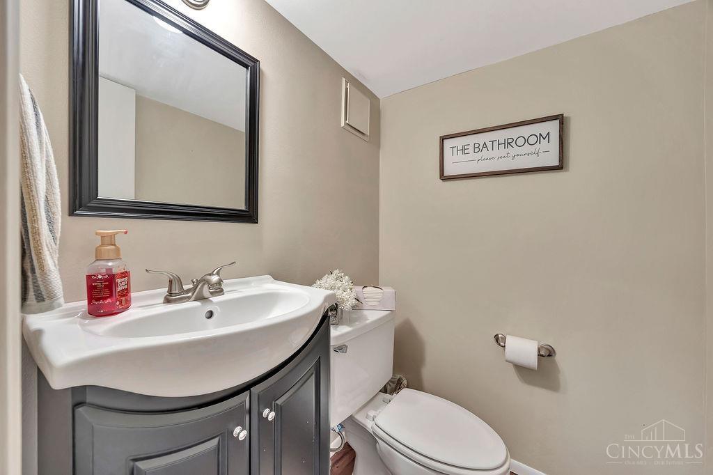 8337 Summerbridge Way, West Chester, Ohio image 25