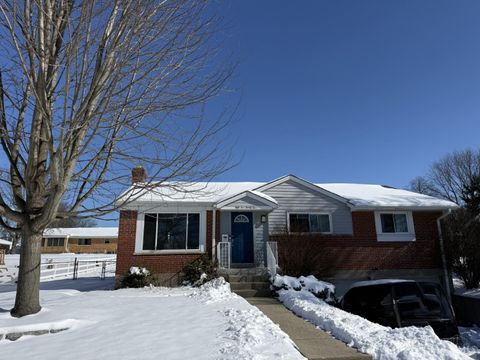 Photo of 5524 Sidney Road, Cincinnati, OH 45238 (MLS # 1867828)