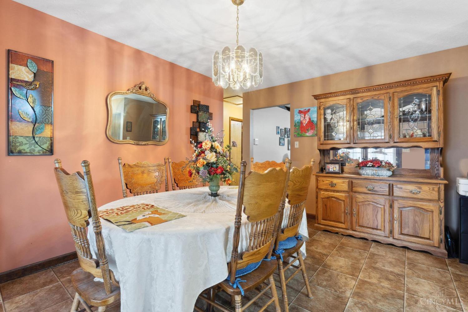 405 Hoskins Road, Union Twp, Ohio image 28