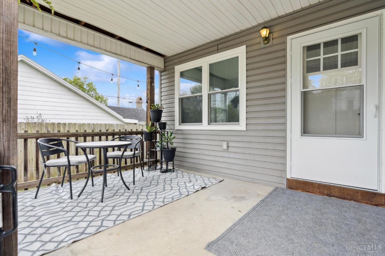 407 S East Street, Hillsboro, Ohio image 3