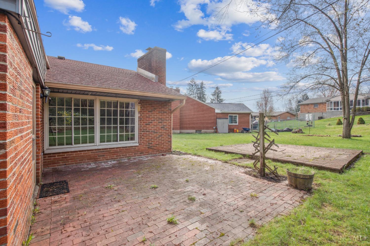 4625 Wing View Lane, Dayton, Ohio image 28