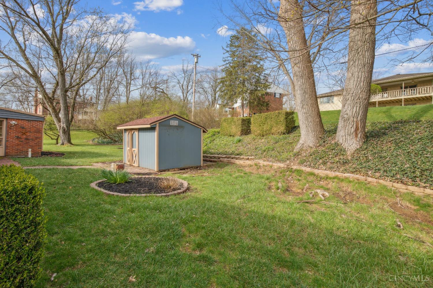 4625 Wing View Lane, Dayton, Ohio image 30