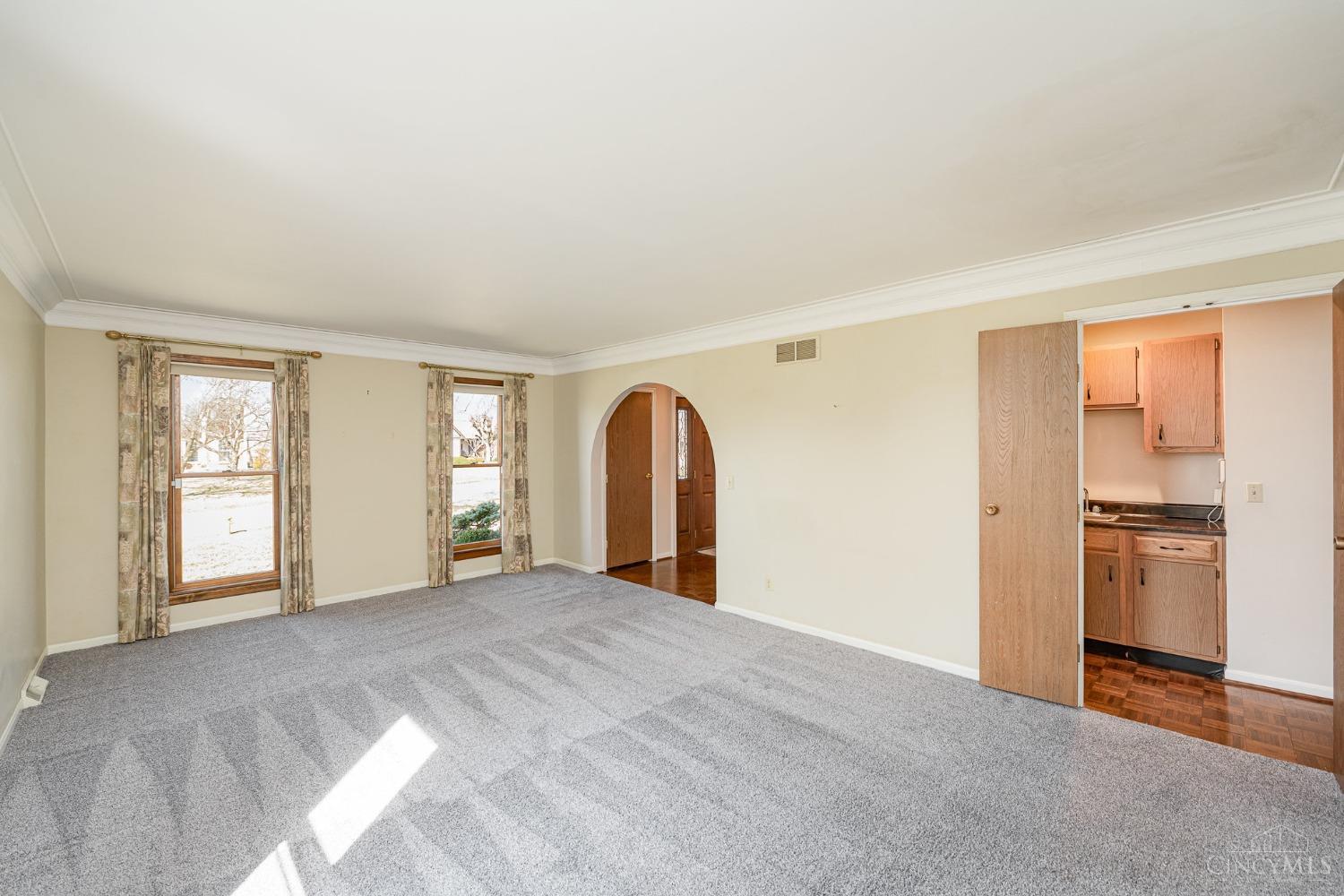 10080 Pebblecreek Lane, Colerain Twp, Ohio image 7