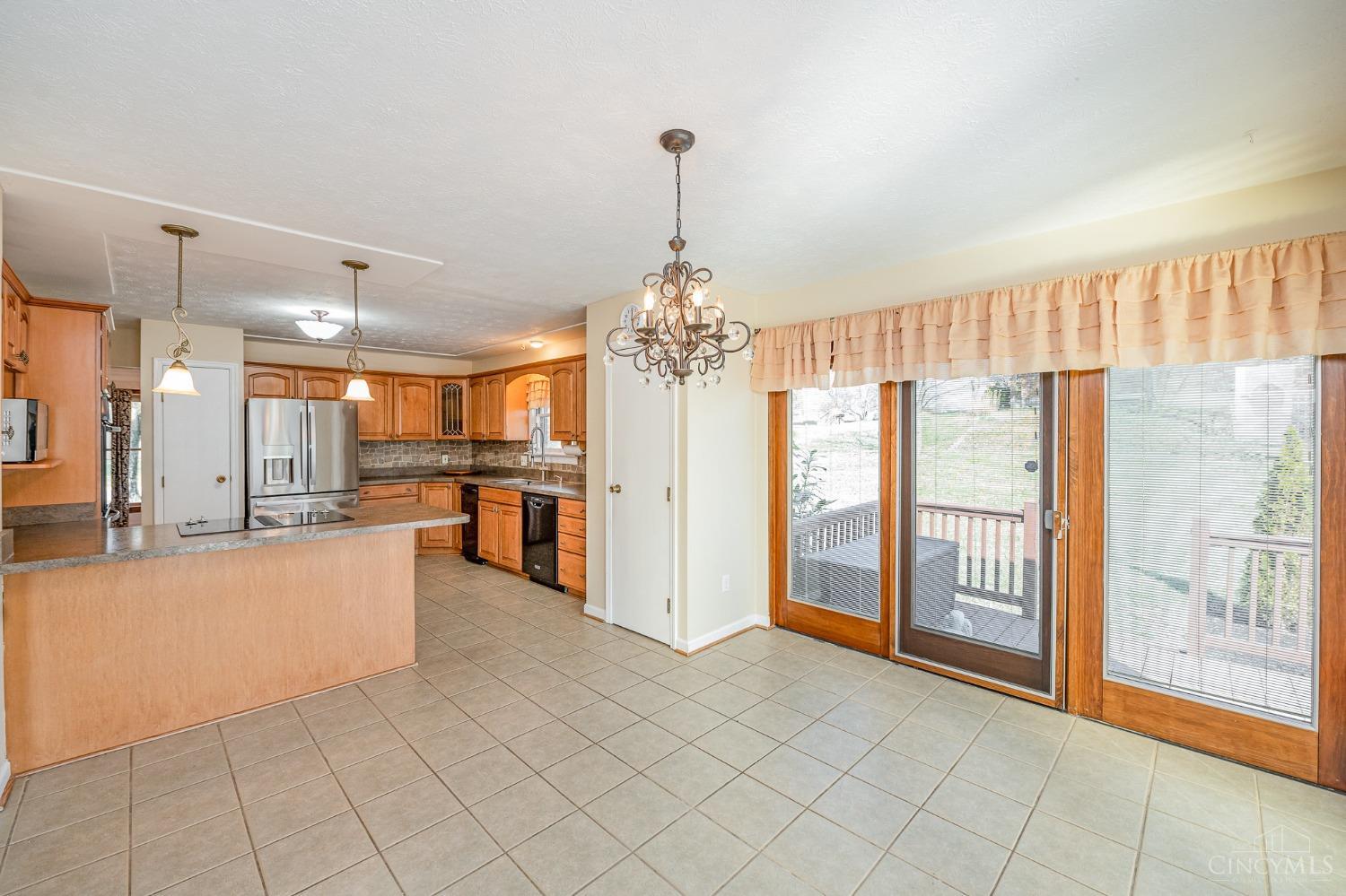 10080 Pebblecreek Lane, Colerain Twp, Ohio image 10