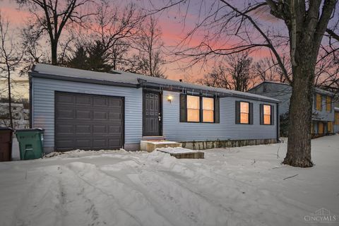 Photo of 9161 Trelawney Court, Cincinnati, OH 45251 (MLS # 1868051)