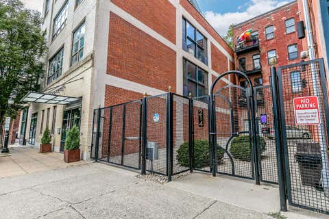 Condo For Sale - 214 E Fourteenth Street #4B<br/> Cincinnati, OH 45202