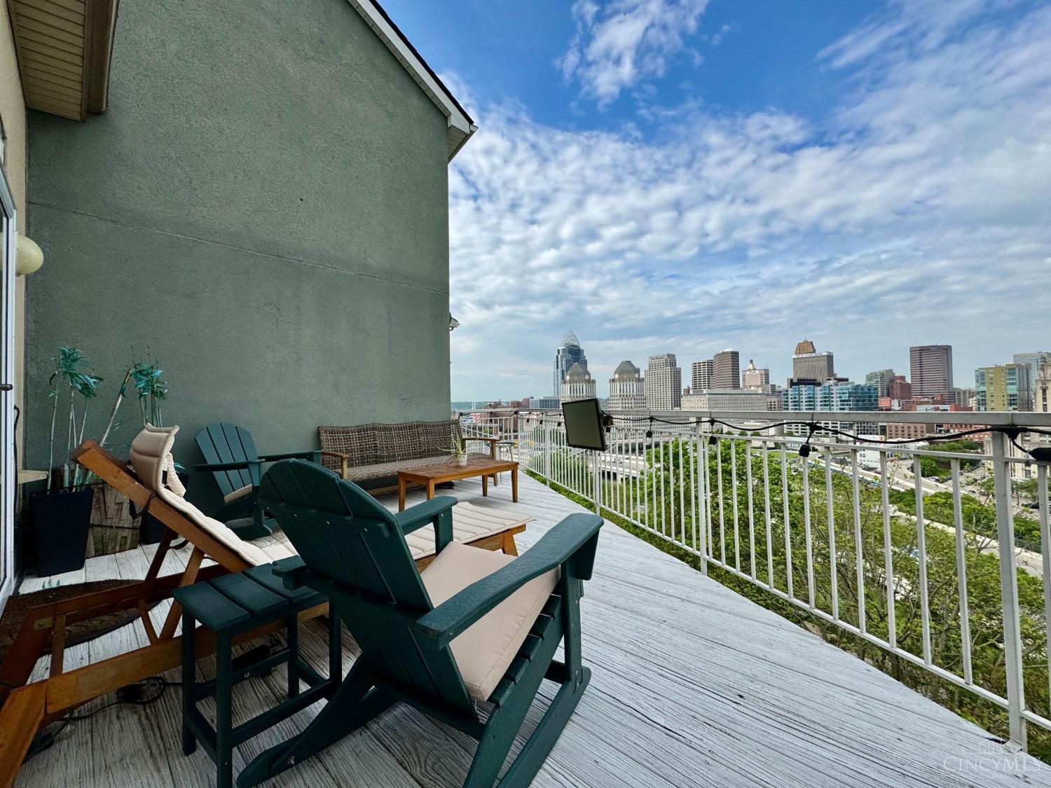 937 Monastery Street #B, Cincinnati, Ohio image 45