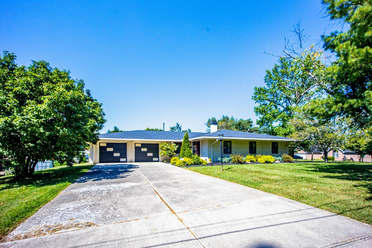 5195 Deeridge Lane