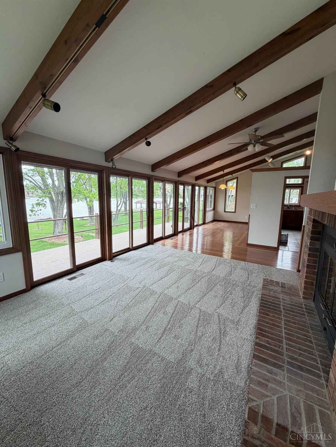 190 Lakengren Drive