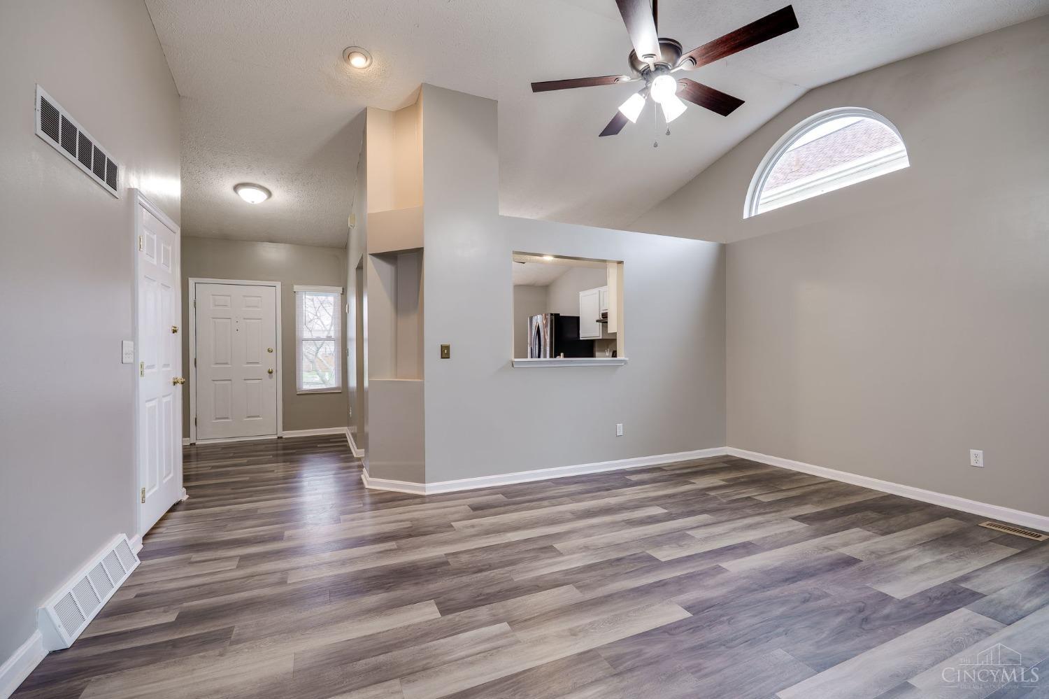 9438 Cardinal View Way, West Chester, Ohio image 12