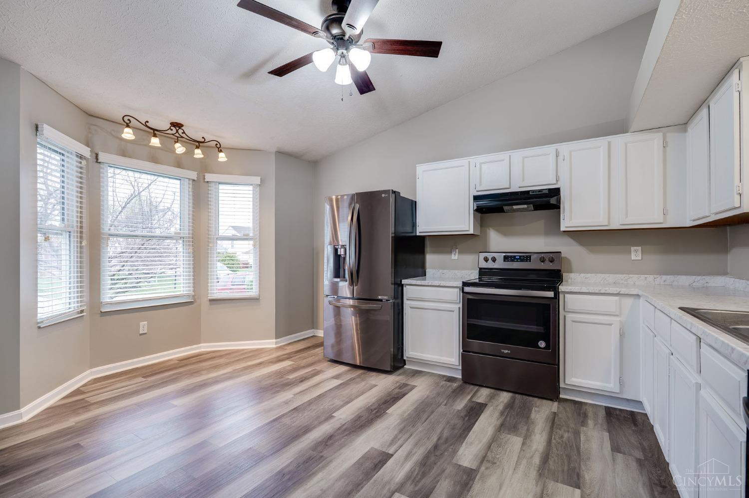 9438 Cardinal View Way, West Chester, Ohio image 6