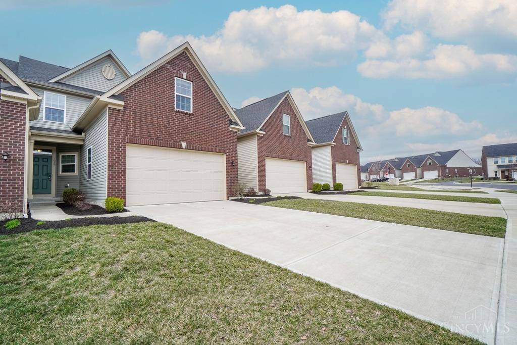 7947 Pinnacle Point Drive, West Chester, Ohio image 2