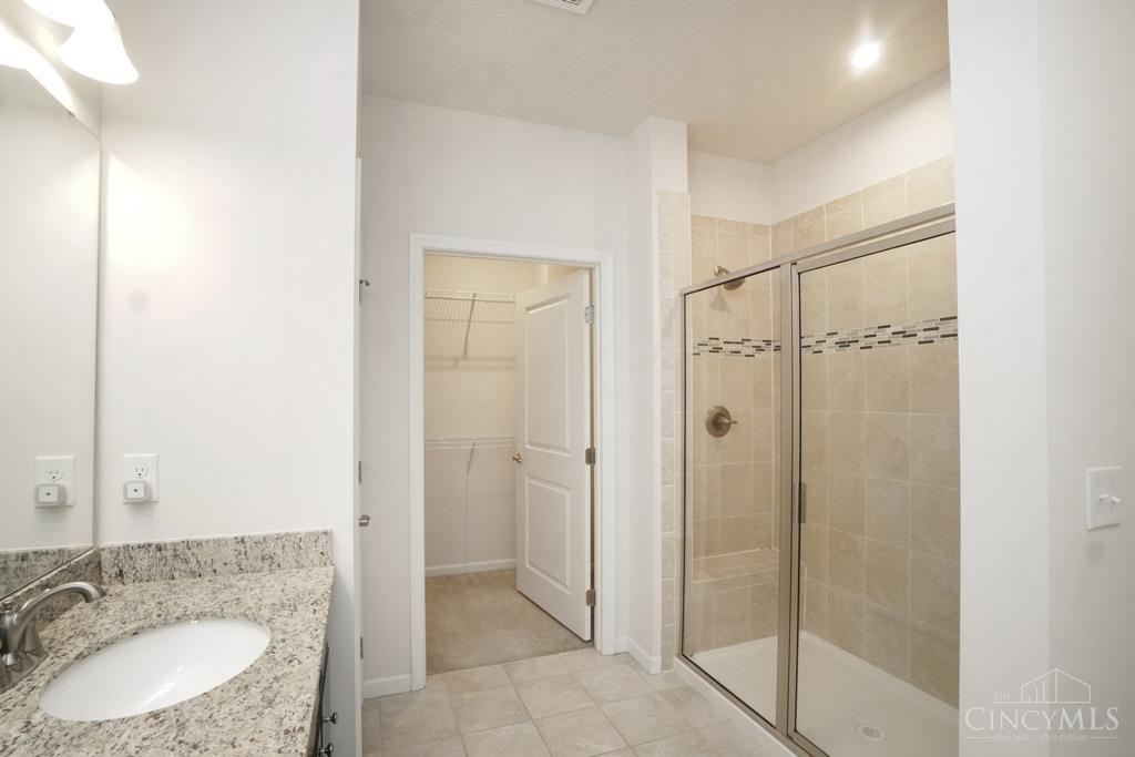 7947 Pinnacle Point Drive, West Chester, Ohio image 24