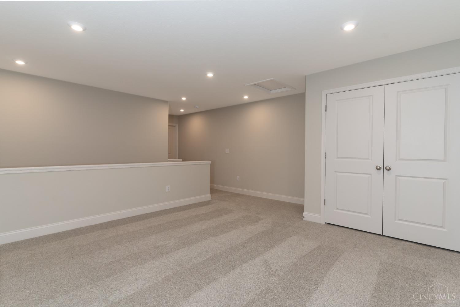 2483 Bartram Lane, Harrison, Ohio image 30