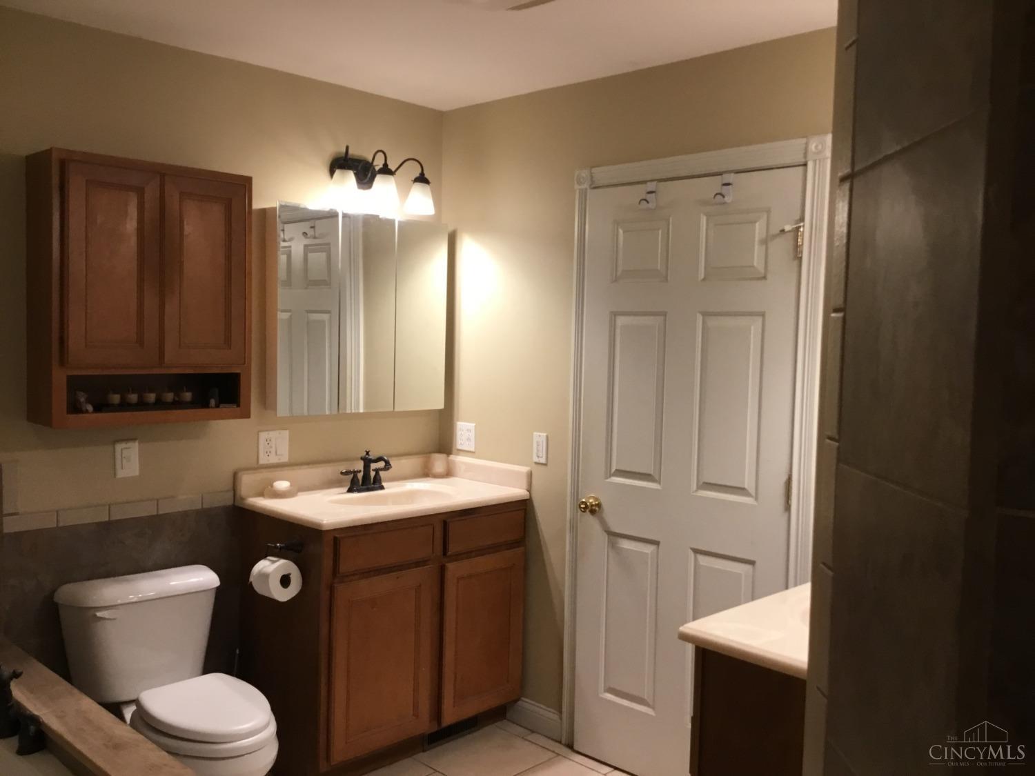 10597 Dixon Road, Jackson Twp, Ohio image 12