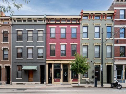 Photo of 1432 Race Street #209, Cincinnati, OH 45202 (MLS # 1859688)