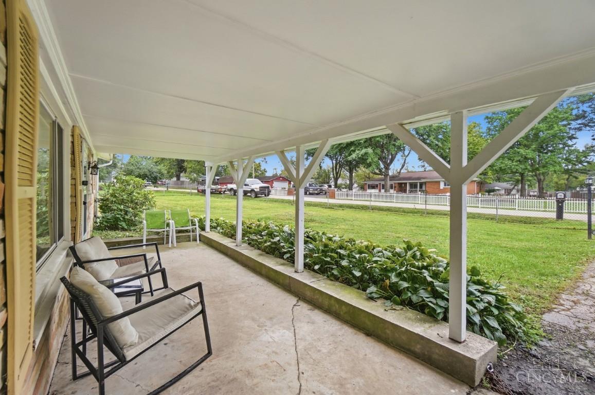 2429 Hibiscus Drive