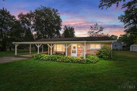 Photo of 2429 Hibiscus Drive, Loveland, OH 45140 (MLS # 1895215)