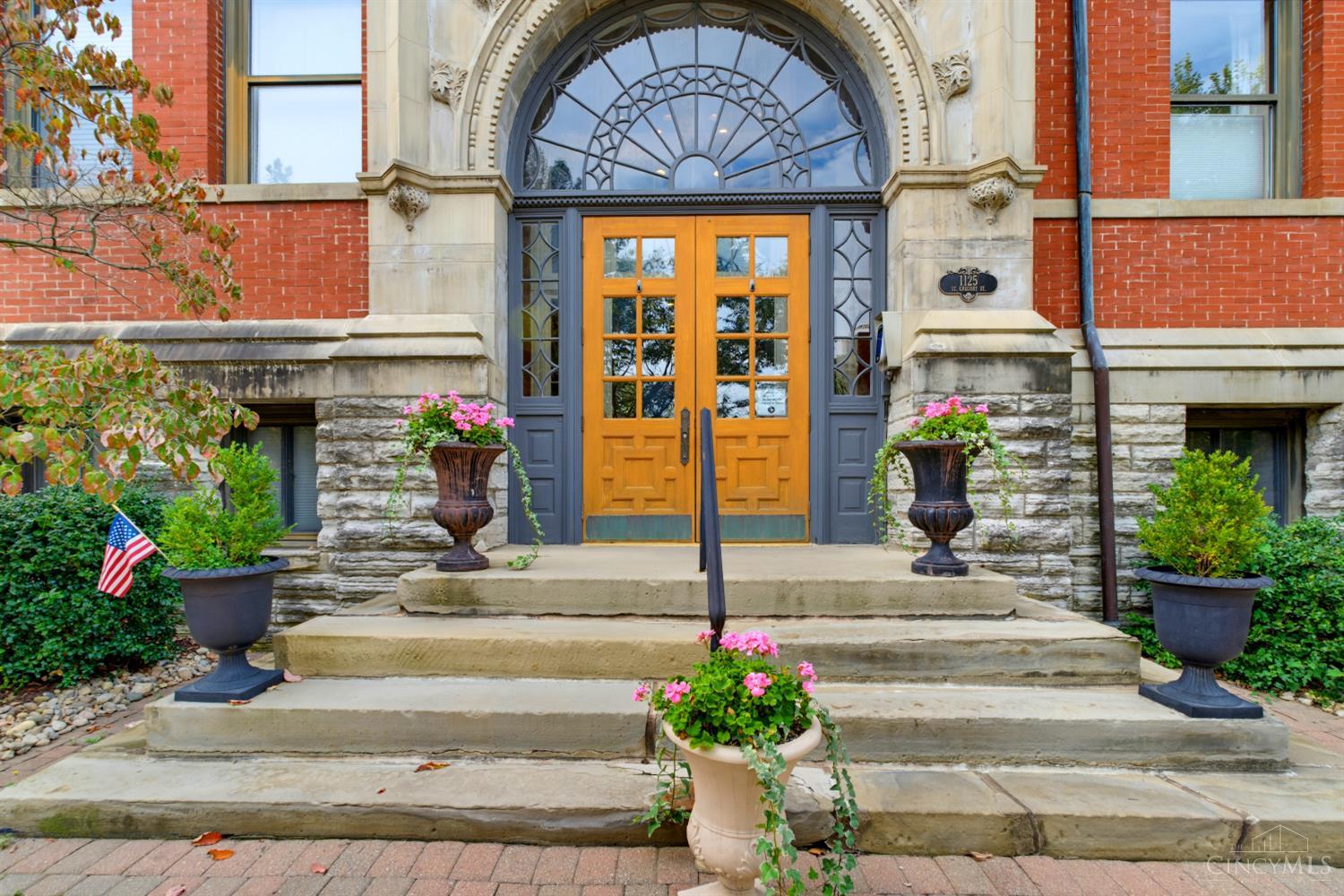 1125 St Gregory Street 103
