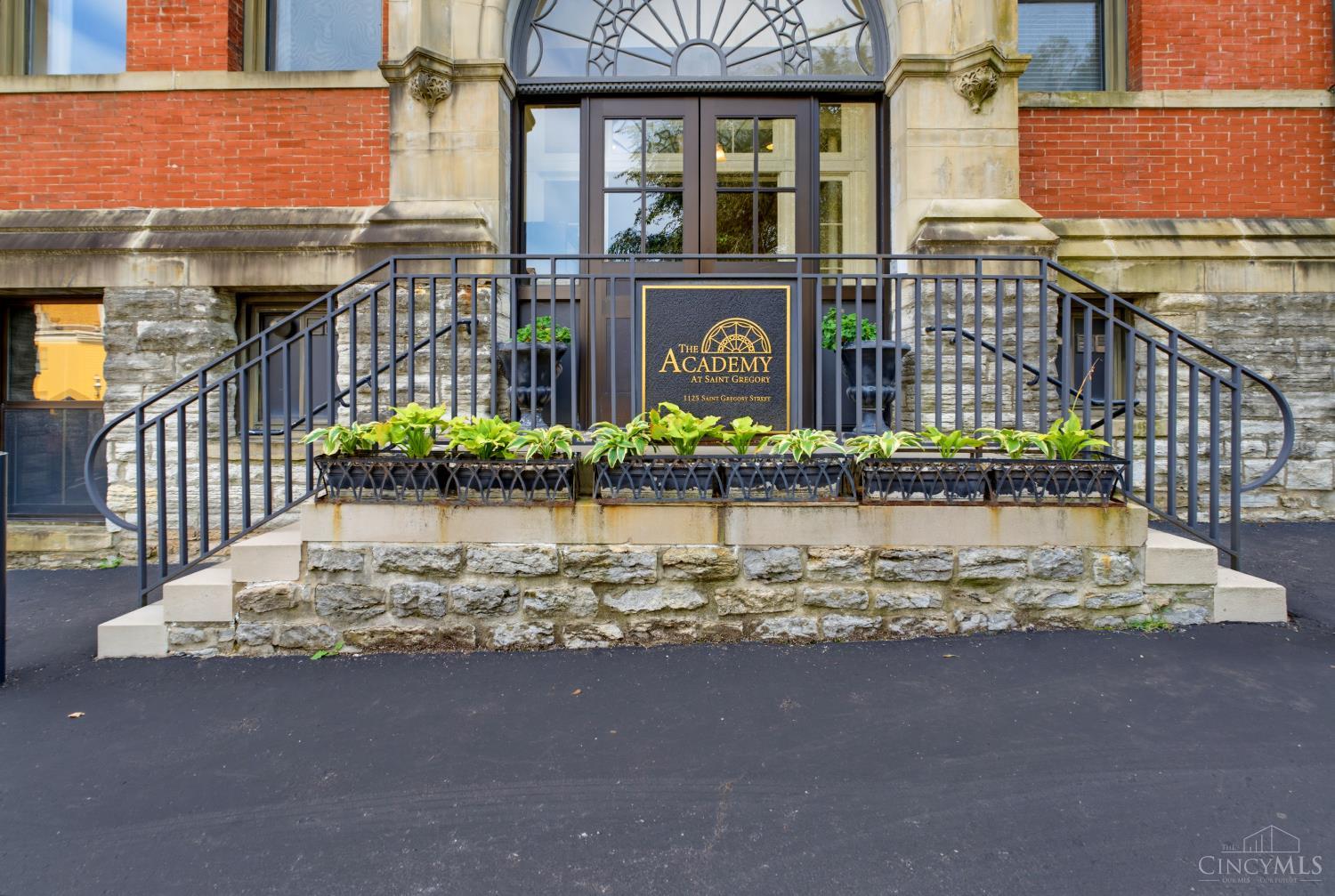 1125 St Gregory Street 103