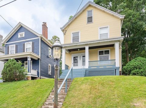 Photo of 2847 Minto Avenue, Cincinnati, OH 45208 (MLS # 1858663)