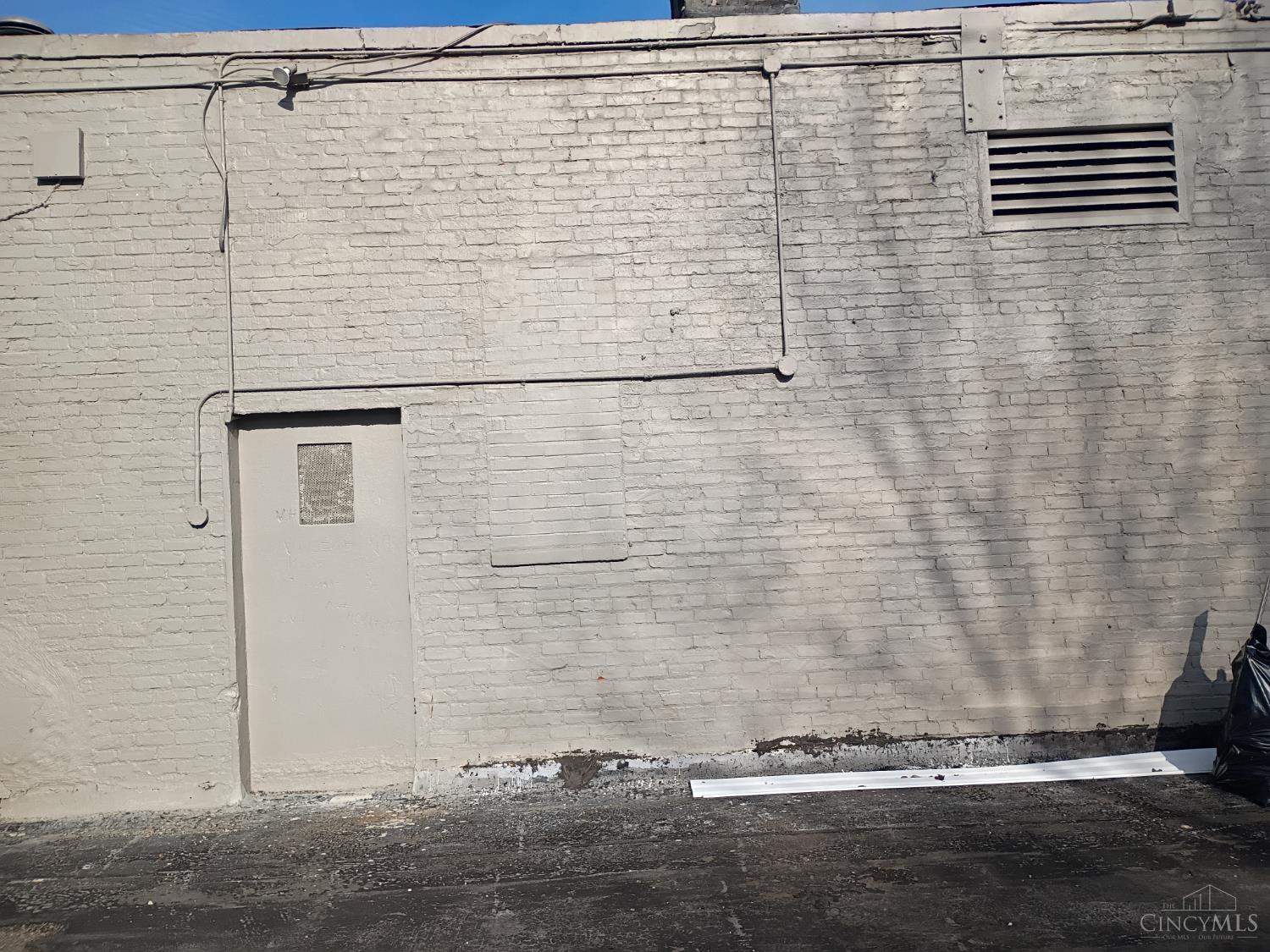 3573 Montgomery Road