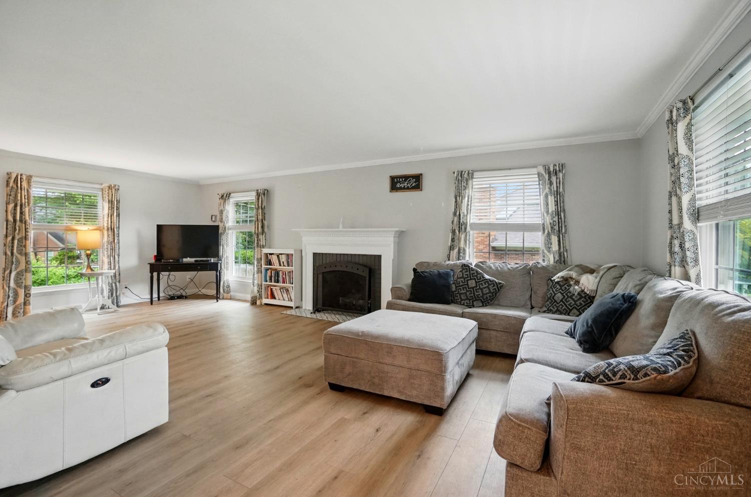 6026 Sebright Lane, Cincinnati, Ohio image 18