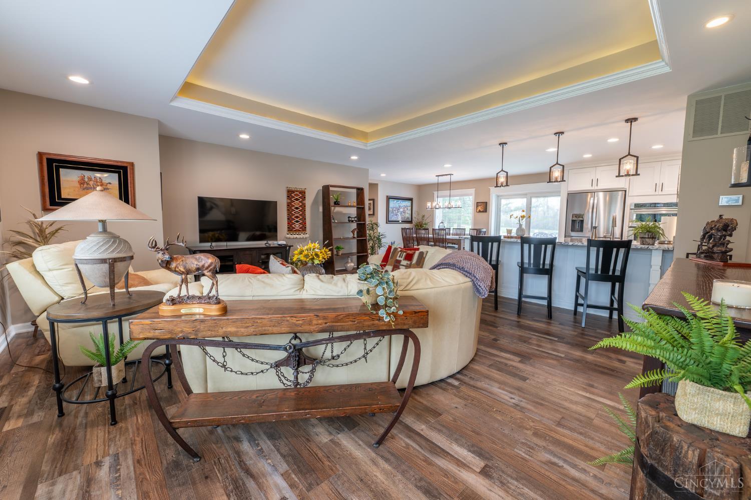 817 Locust Corner Road