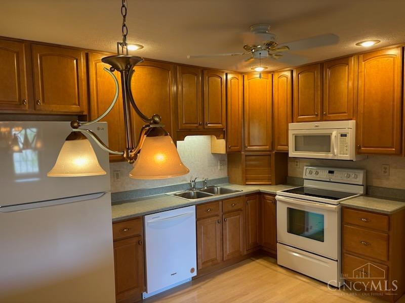 3693 W Galbraith Road #45, Colerain Twp, Ohio image 4