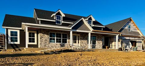 Photo of 422 Liming Farm Road, Mt Orab, OH 45154 (MLS # 1862021)