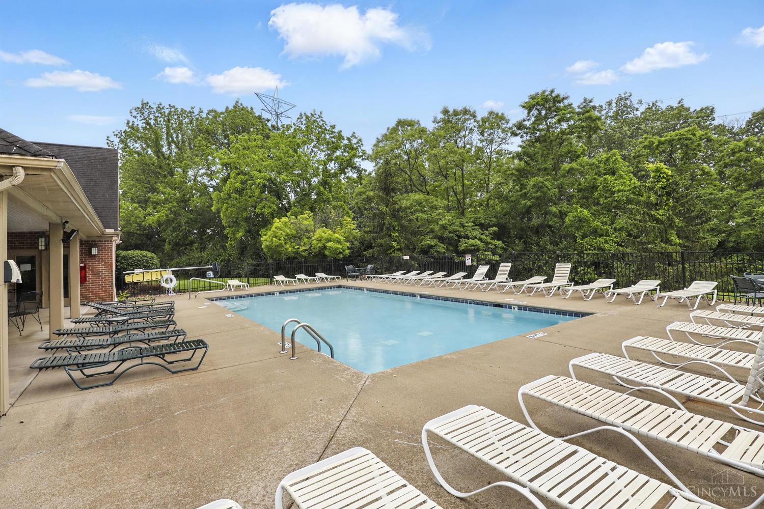 1614 Lakeshore Drive, Monroe, Ohio image 31