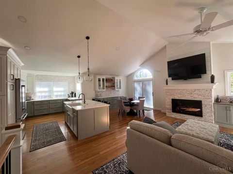 19 Greenhouse Lane Cincinnati OH 45209