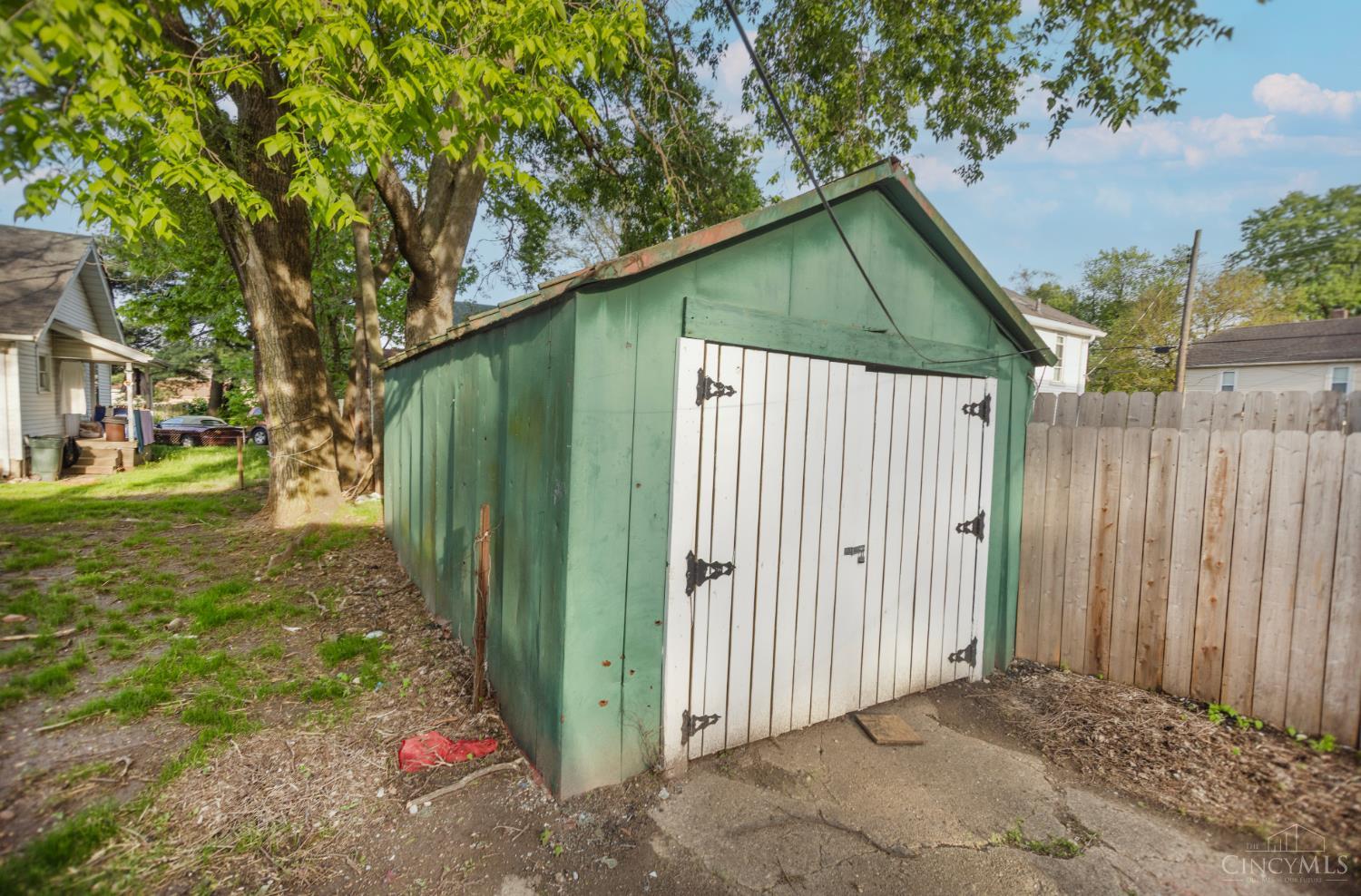 2107 Woodlawn Avenue, Middletown, Ohio image 16