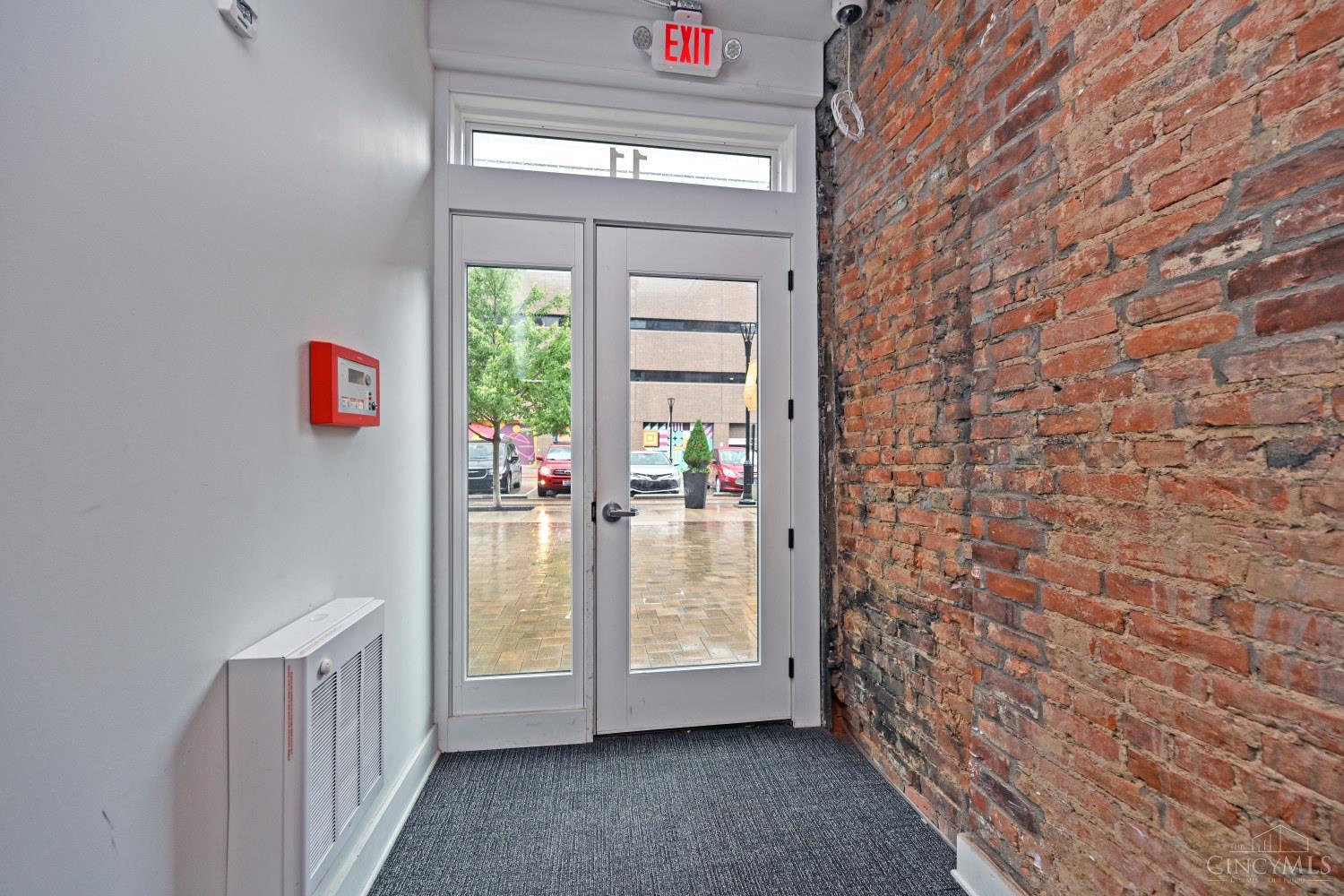 11 Court Street 401