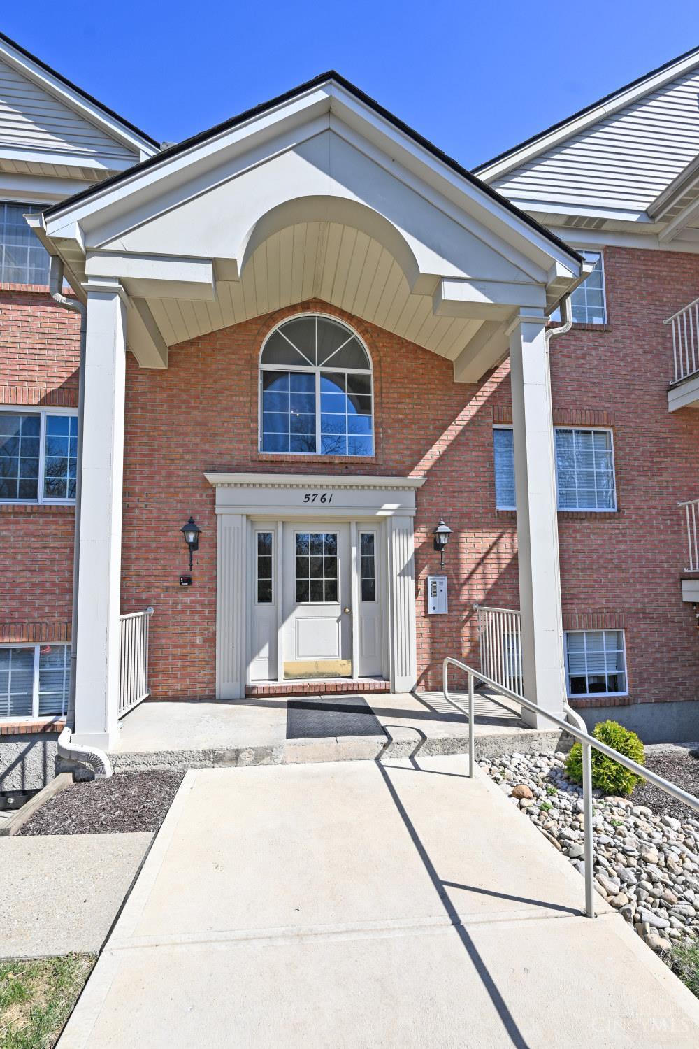 5761 Cheviot Road 3C