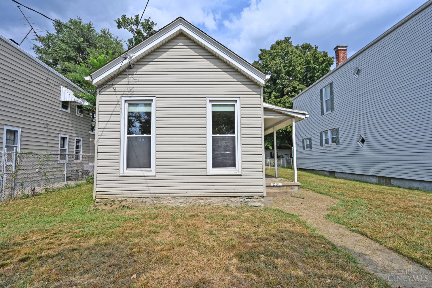 206 W Sixty Ninth Street