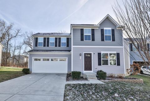 Photo of 119 Crossing Circle Court, New Richmond, OH 45157 (MLS # 1864731)