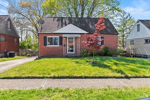 Photo of 3745 Nightingale Drive, Fairfax, OH 45227 (MLS # 1874664)