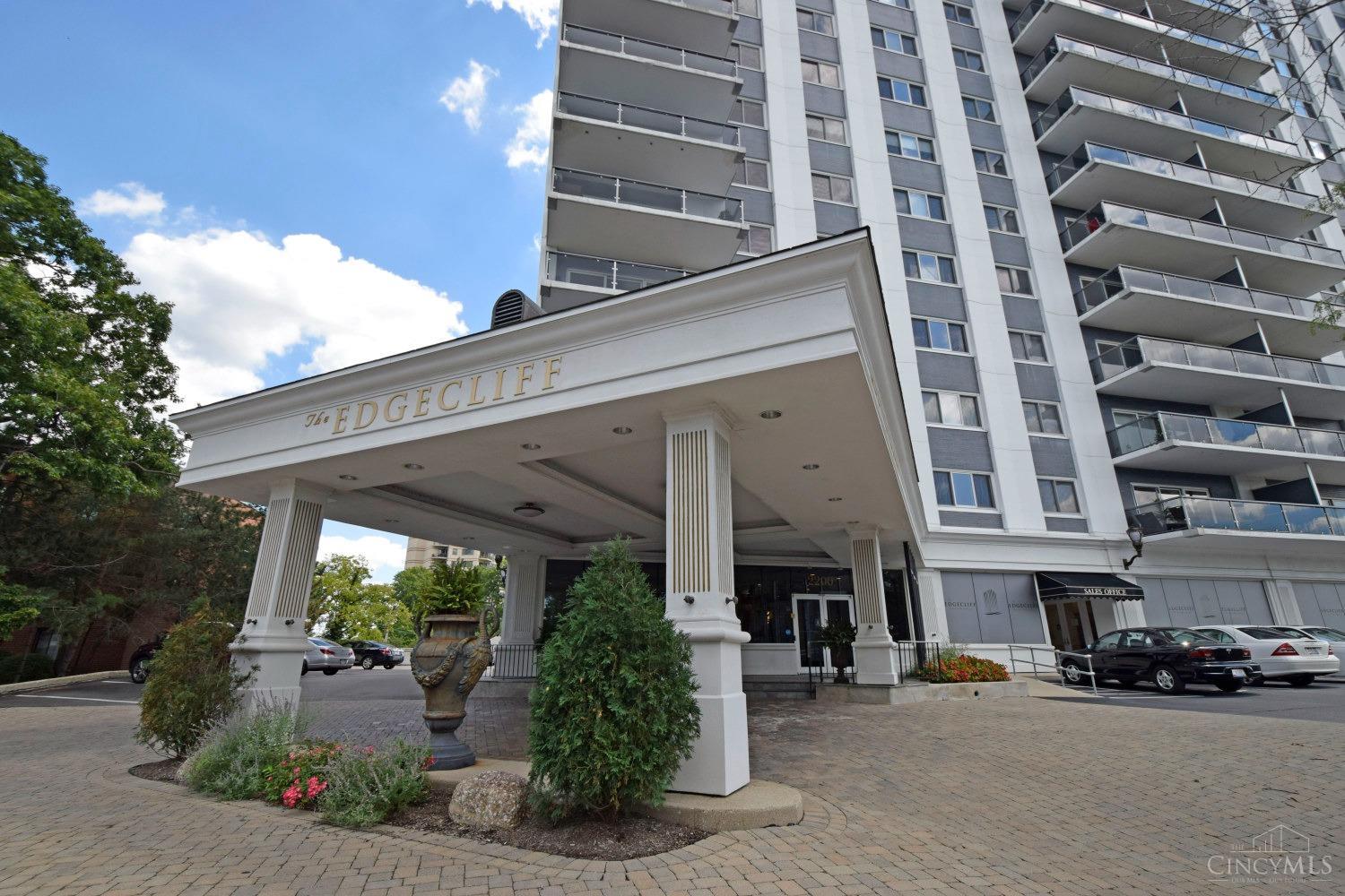 2200 Victory Parkway 1006