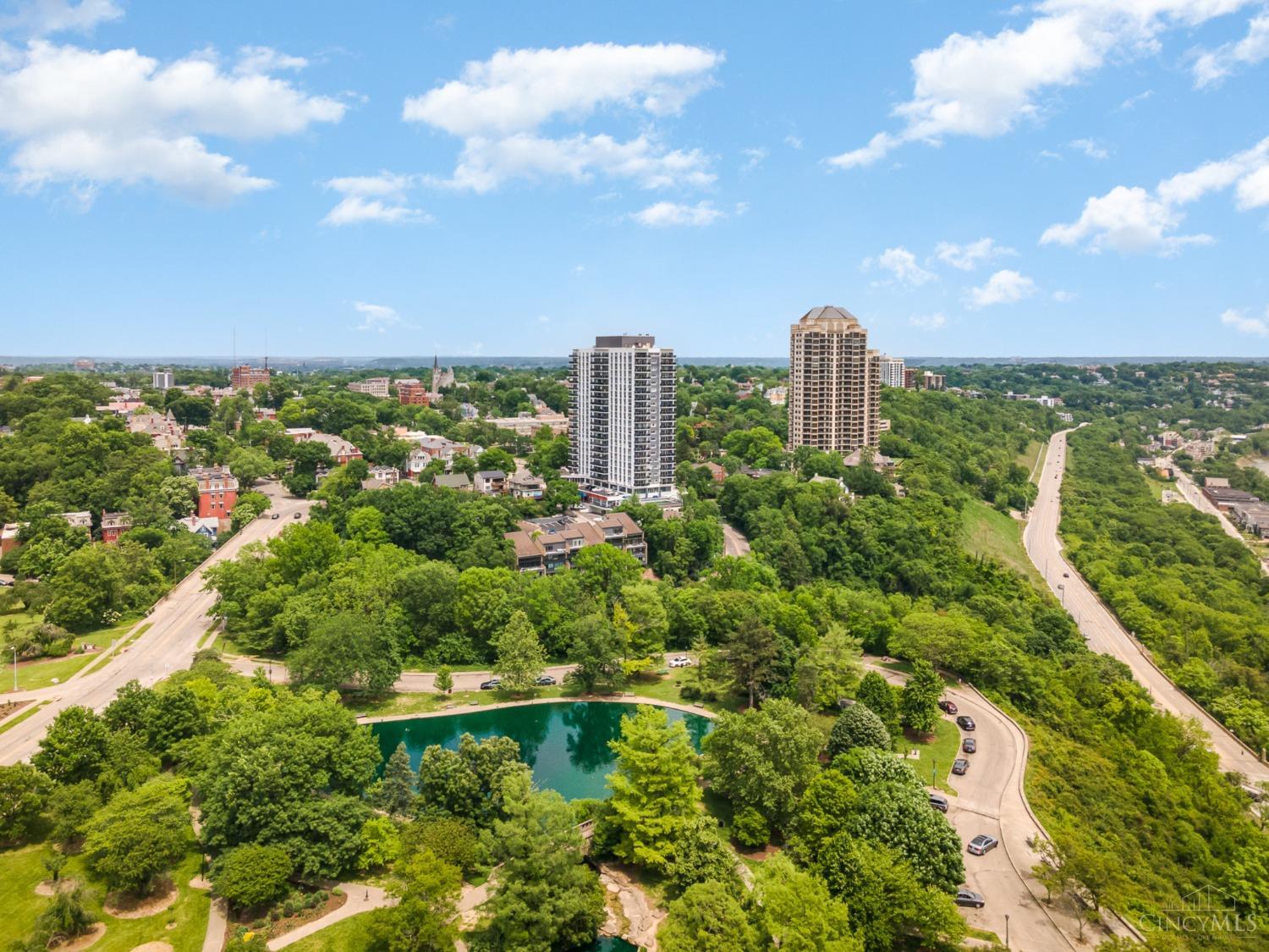 2200 Victory Parkway 1006