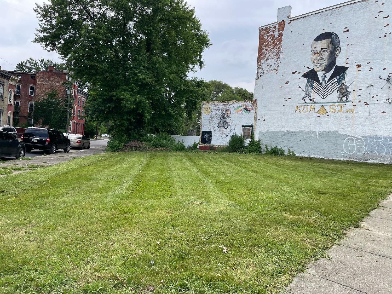 1913 Central Avenue
