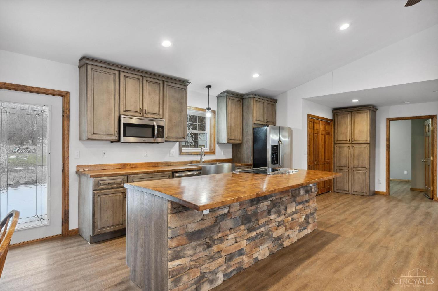 1295 Hales Branch Road, Jefferson Twp, Ohio image 11