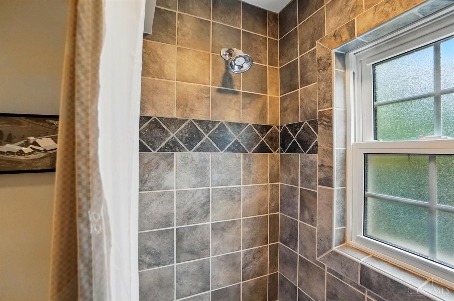 3651 Ashworth Drive #B, Cincinnati, Ohio image 30