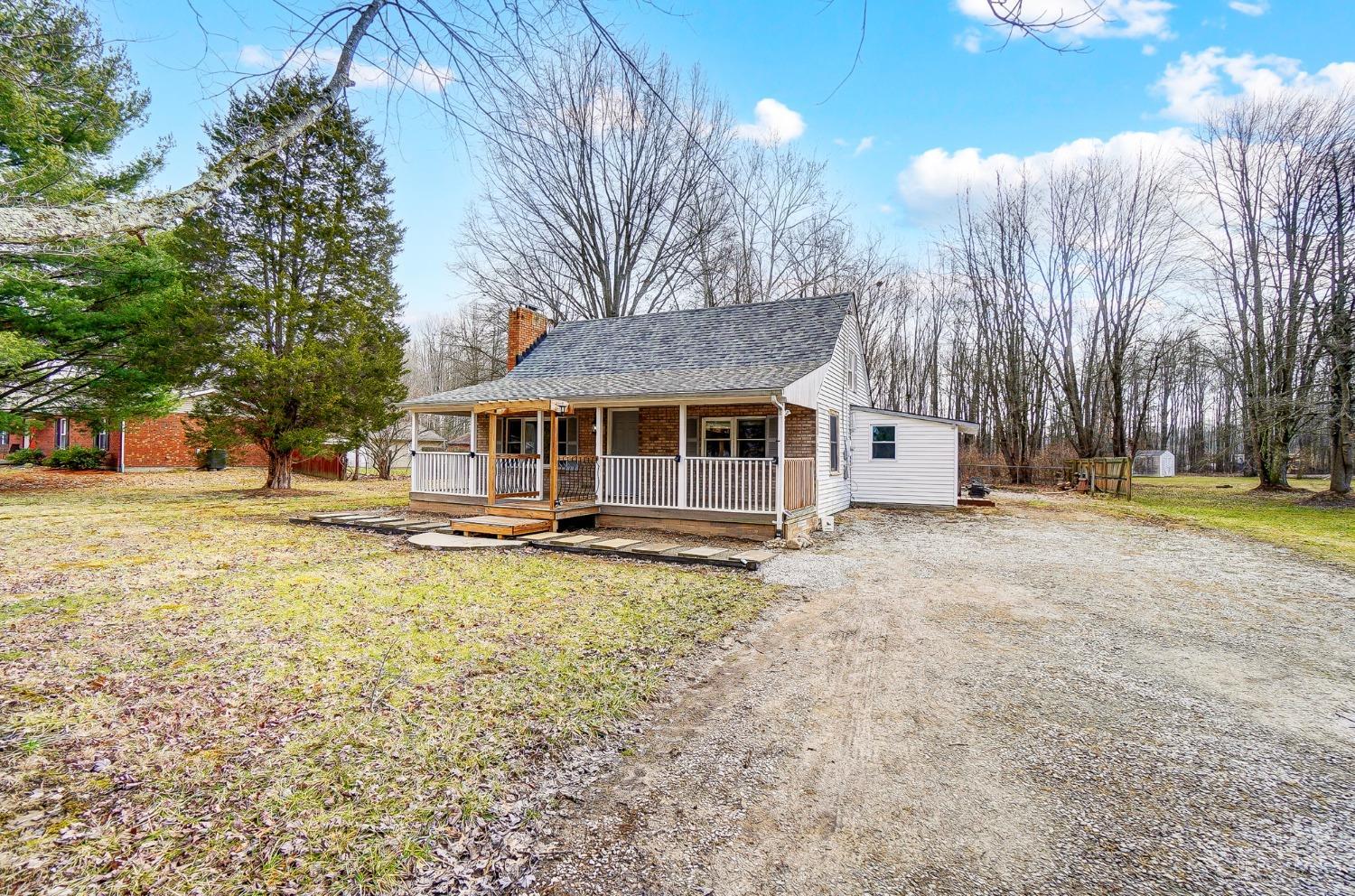 Williamsburg Twp, Ohio 45103, United States, 3 Bedrooms Bedrooms, ,1 BathroomBathrooms,Residential,Pending,82104