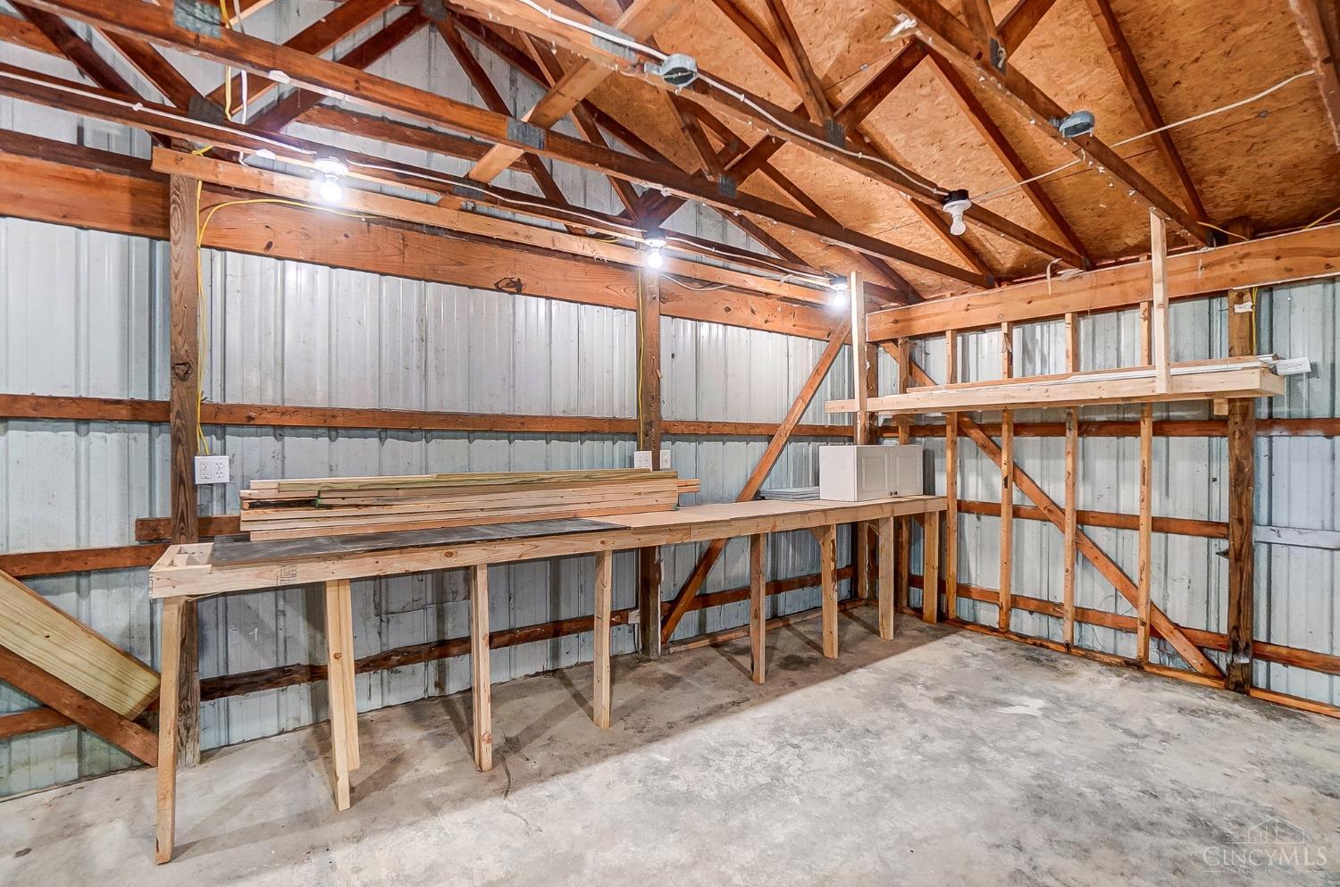 Williamsburg Twp, Ohio 45103, United States, 3 Bedrooms Bedrooms, ,1 BathroomBathrooms,Residential,Pending,82104