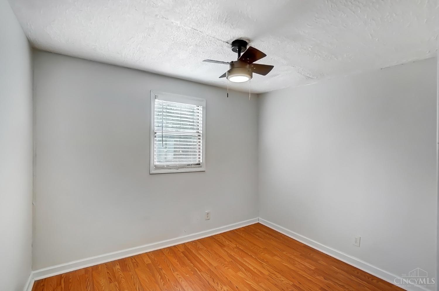 Williamsburg Twp, Ohio 45103, United States, 3 Bedrooms Bedrooms, ,1 BathroomBathrooms,Residential,Pending,82104