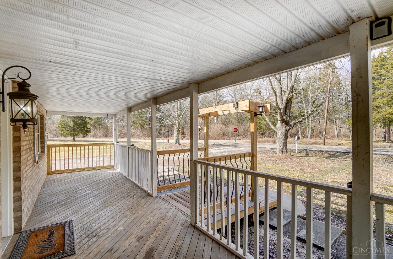 Williamsburg Twp, Ohio 45103, United States, 3 Bedrooms Bedrooms, ,1 BathroomBathrooms,Residential,Pending,82104