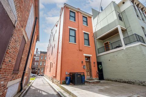 Photo of 207 Kemp Alley, Cincinnati, OH 45202 (MLS # 1872663)