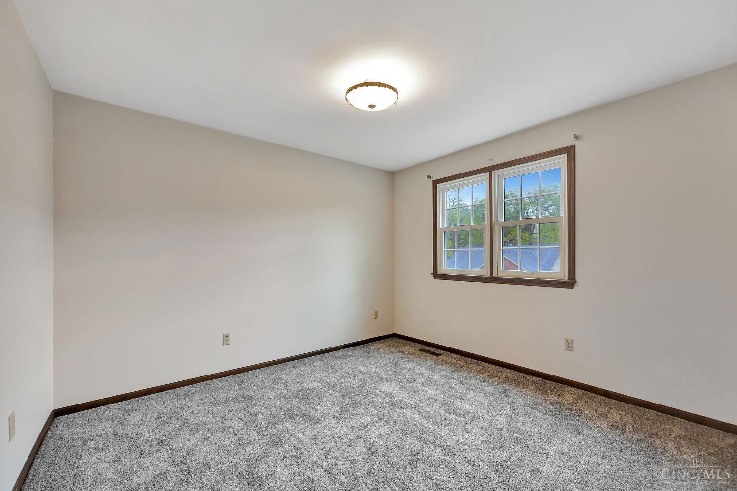 80 Charleston Drive, Oxford, Ohio image 16
